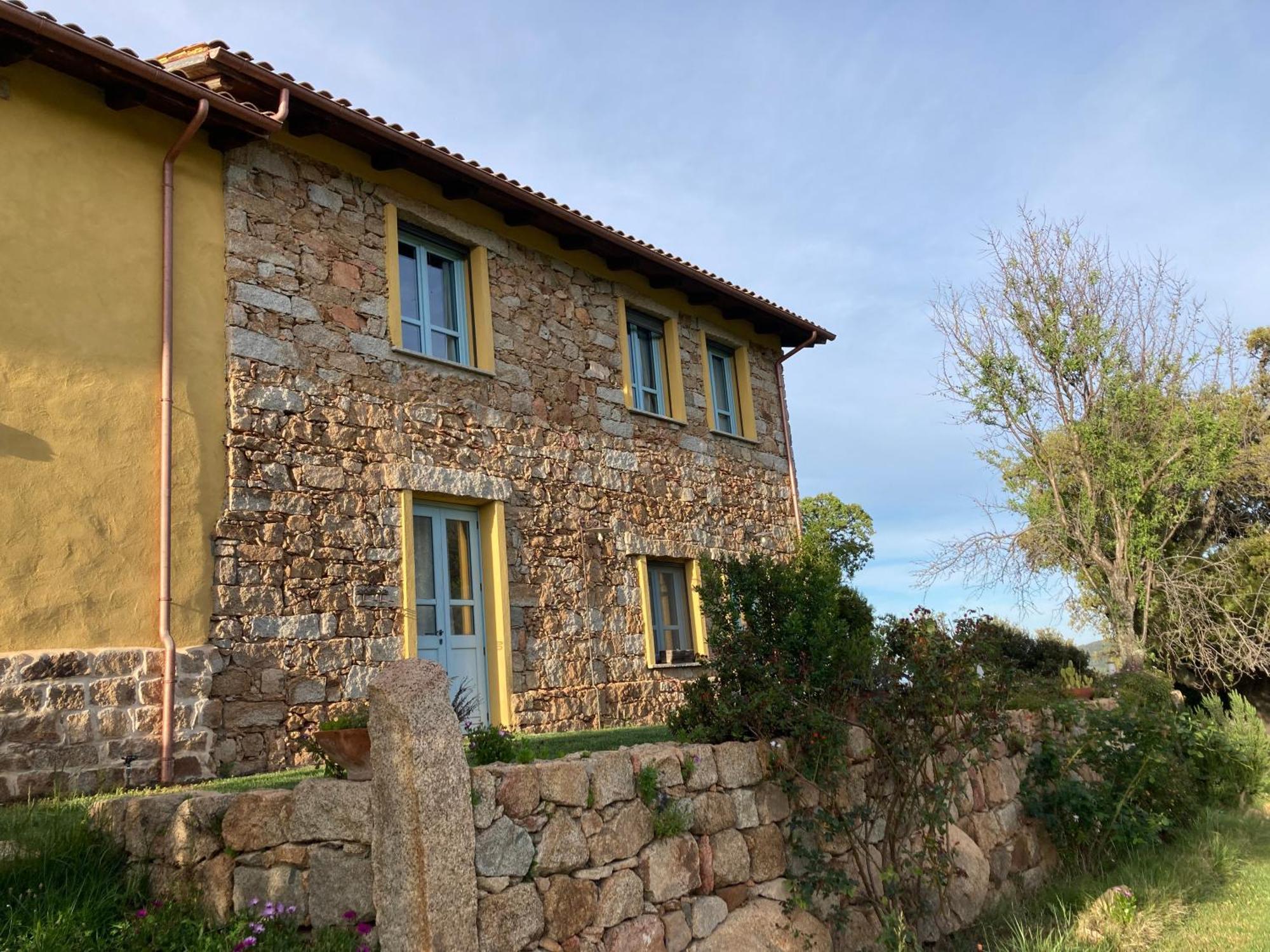 Agriturismo Is Conchisceddas Gonnosfanàdiga Zewnętrze zdjęcie