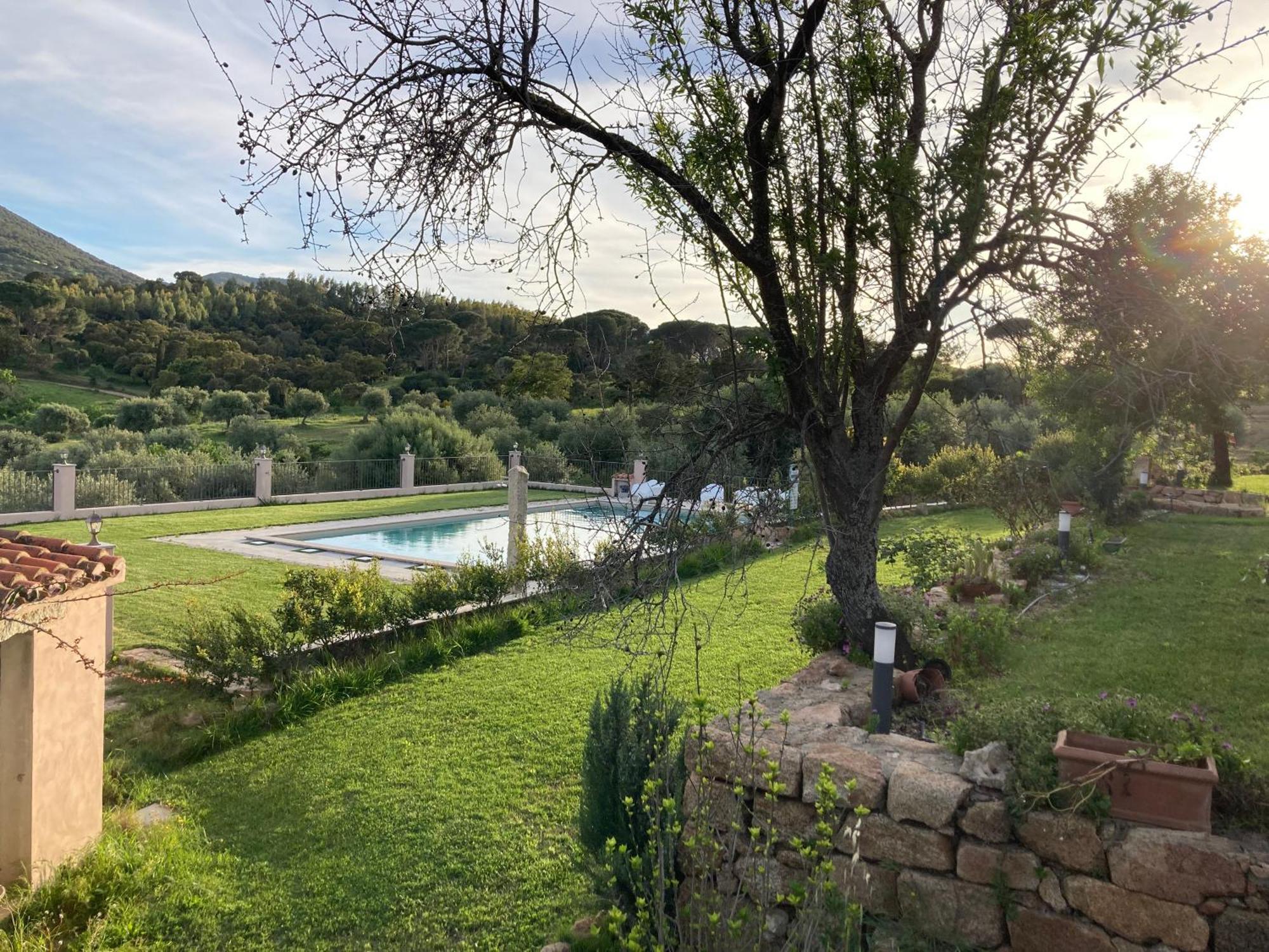 Agriturismo Is Conchisceddas Gonnosfanàdiga Zewnętrze zdjęcie