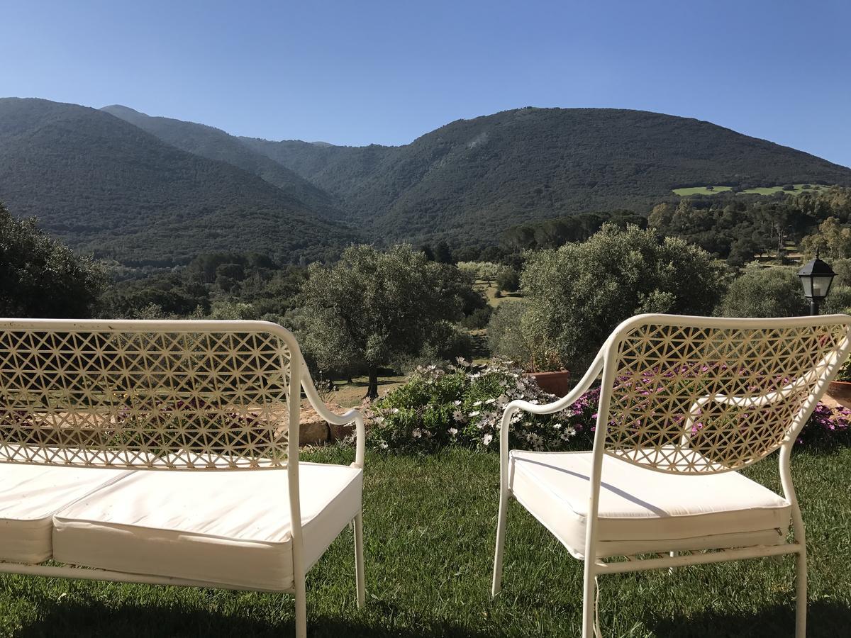 Agriturismo Is Conchisceddas Gonnosfanàdiga Zewnętrze zdjęcie